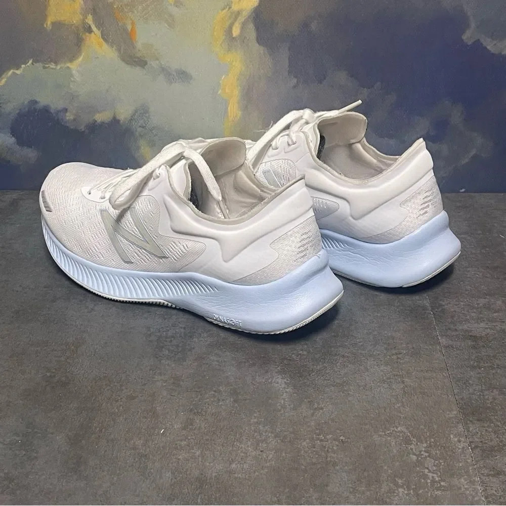 New Balance Dynasoft Pesu V1 Women's Wide Sneakers White Size 8.5D
